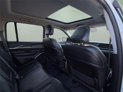 Used 2023 Jeep Grand Cherokee 30th Anniversary image 22