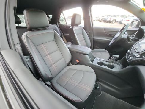 Certified 2024 Chevrolet Equinox RS image 31