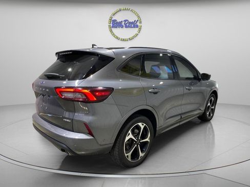 Used 2023 Ford Escape ST-Line Elite w/ Premium Technology Package AWD/4WD image 5