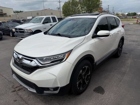 Used 2018 Honda CR-V Touring image 4