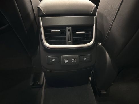 Used 2022 Subaru Legacy Limited image 21