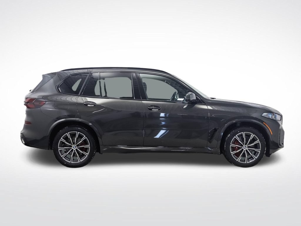 Used 2026 BMW X5 xDrive40i w/ M Sport Package AWD/4WD image 6