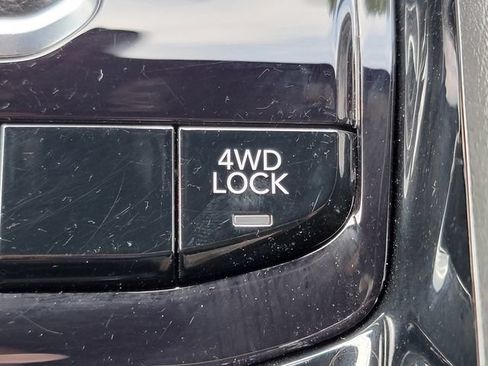 Certified 2024 Jeep Compass Limited AWD/4WD image 7