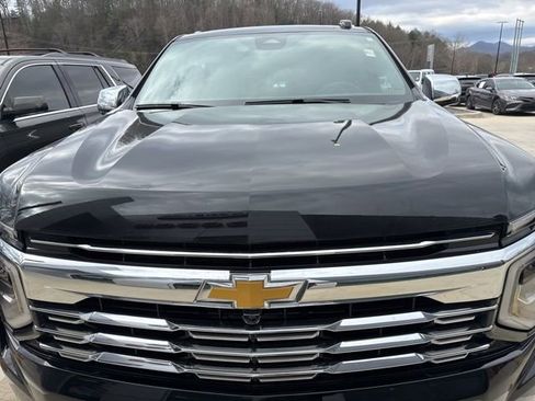 Used 2025 Chevrolet Tahoe Premier w/ Sun And Tow Package image 13