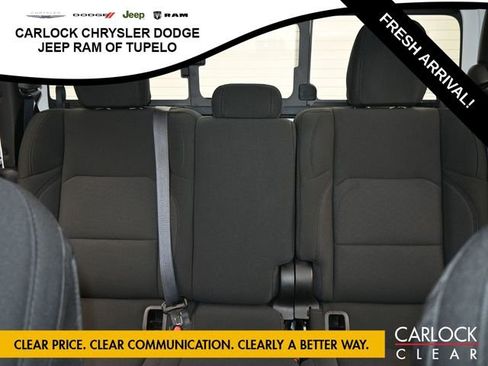 Used 2023 Jeep Gladiator Overland AWD/4WD image 24