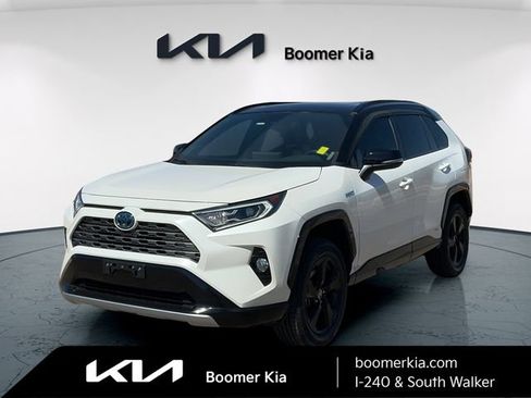 Used 2020 Toyota RAV4 XSE AWD/4WD image 1