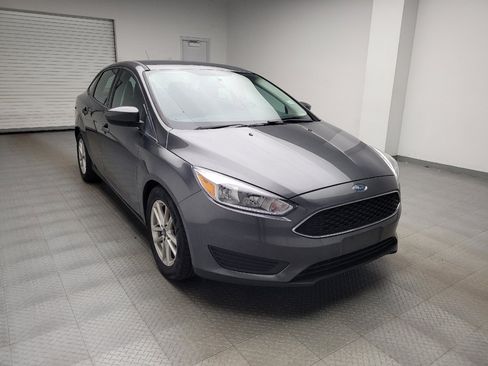 Used 2018 Ford Focus SE FWD image 13