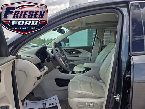 Used 2018 GMC Terrain Denali w/ Comfort Package AWD/4WD image 12