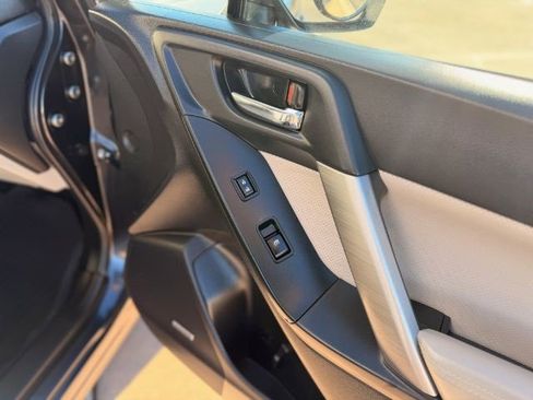 Used 2014 Subaru Forester 2.5i Touring w/ Protection Package #2 image 21