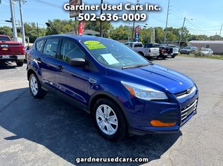 Used 2015 Ford Escape S image 1