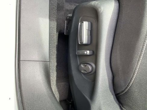 Used 2025 Honda Accord SE image 14