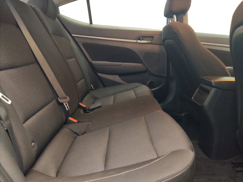 Used 2017 Hyundai Elantra Value Edition FWD image 19