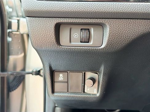 Used 2025 Honda Civic Sport image 10