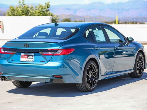 New 2026 Toyota Camry XSE FWD image 5