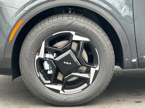 New 2026 Kia Sportage EX image 25
