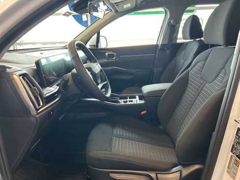 New 2026 Kia Sorento LX FWD image 15