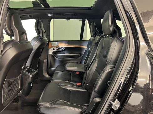 Used 2018 Volvo XC90 T6 Inscription w/ Convenience Package image 13