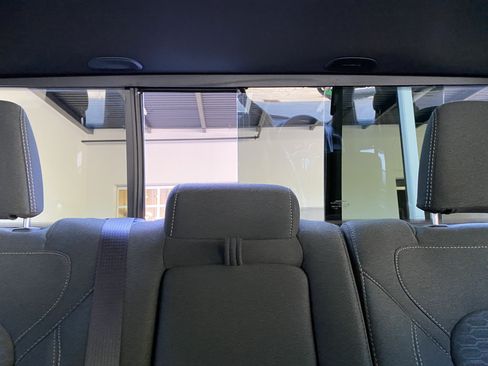 Used 2026 RAM 1500 Express RWD image 31