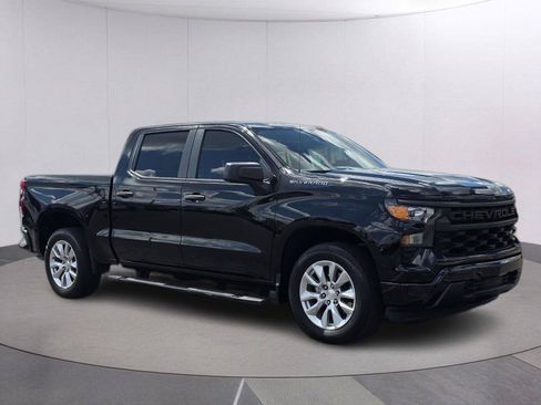 Used 2023 Chevrolet Silverado 1500 Custom w/ LPO, Dark Essentials Package RWD image 3