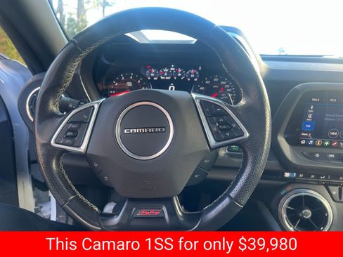 Used 2021 Chevrolet Camaro SS image 31