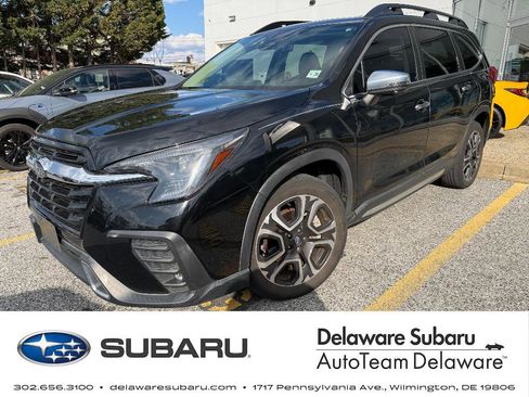 Used 2023 Subaru Ascent Touring image 1