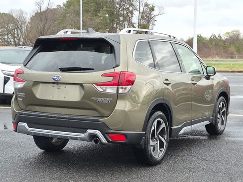 Used 2024 Subaru Forester Touring w/ POP Package 3 AWD/4WD image 4