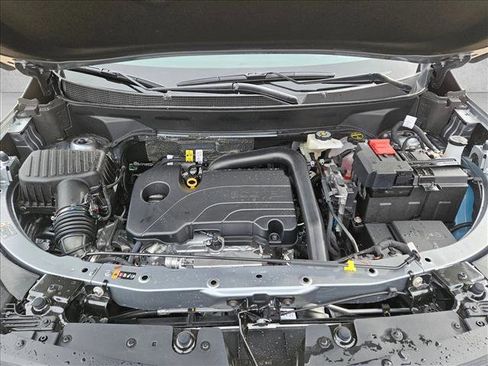 New 2026 Chevrolet Equinox LT w/ Midnight Edition image 18