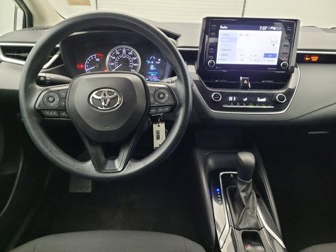 Used 2022 Toyota Corolla LE image 22