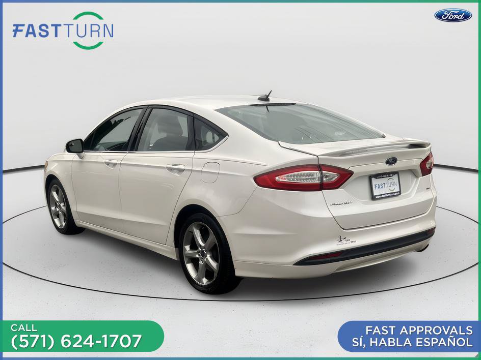 Used 2015 Ford Fusion SE w/ Equipment Group 201A FWD image 15