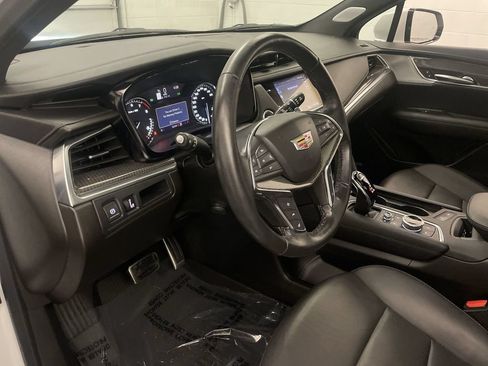Used 2023 Cadillac XT5 Sportv AWD/4WD image 4