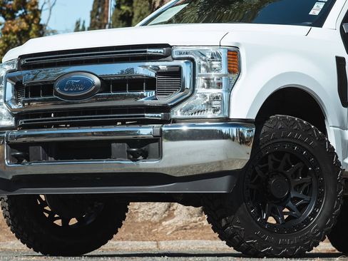 Used 2022 Ford F250 XL w/ STX Appearance Package image 2