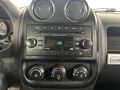 Used 2016 Jeep Compass Sport FWD image 20