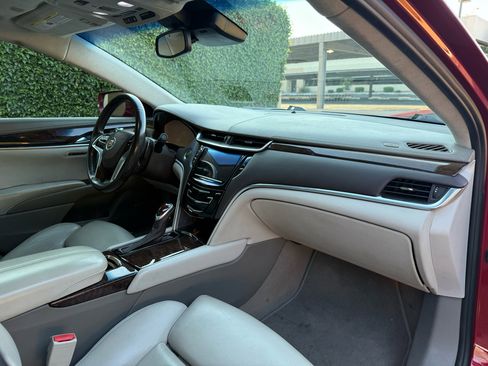 Used 2013 Cadillac XTS Platinum image 21