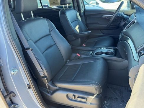 Certified 2023 Honda Passport EX-L image 12