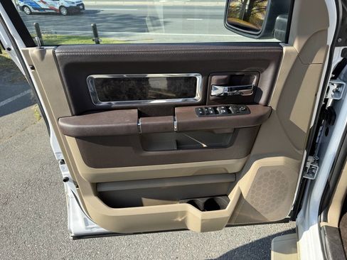 Used 2012 RAM 1500 Laramie Longhorn image 22