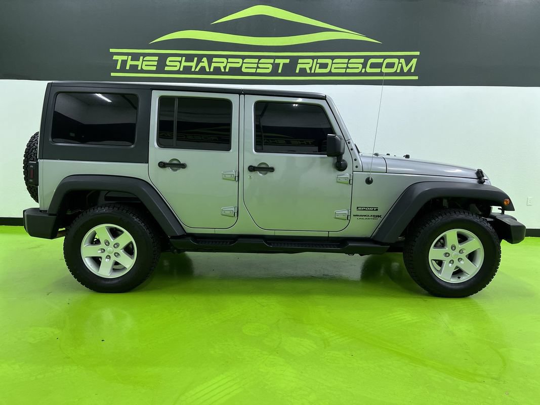 Used 2018 Jeep Wrangler Unlimited Sport S AWD/4WD image 11