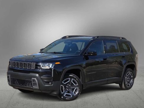New 2026 Jeep Cherokee Laredo AWD/4WD image 2