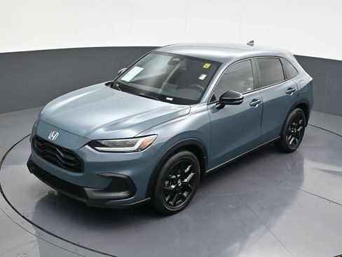 Used 2024 Honda HR-V Sport image 14