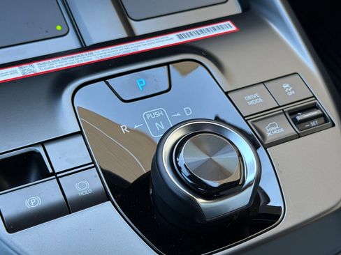 New 2026 Subaru Solterra Premium image 21