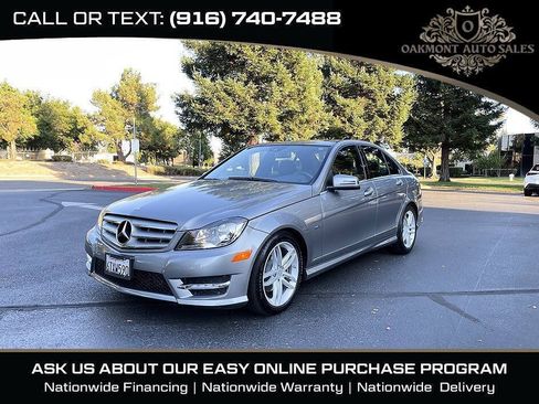 Used 2012 Mercedes-Benz C 250 Sedan image 3