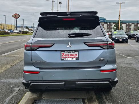 New 2026 Mitsubishi Outlander Trail Edition image 6
