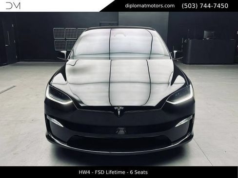 Used 2024 Tesla Model X AWD/4WD image 10