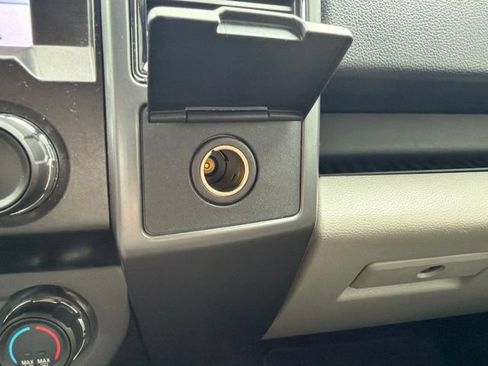 Used 2020 Ford F150 XLT AWD/4WD image 33