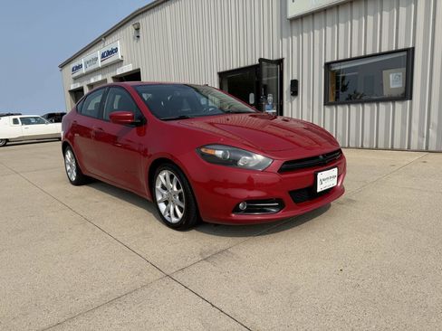 Used 2013 Dodge Dart SXT FWD image 1