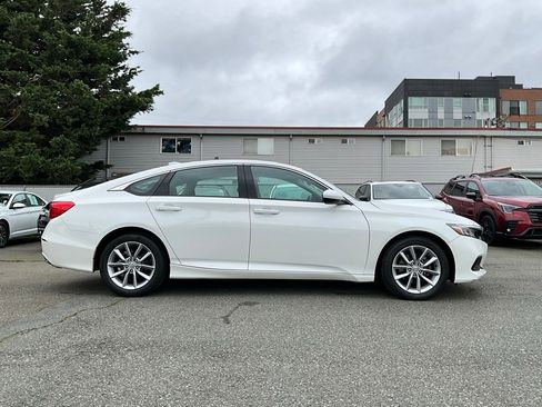 Used 2021 Honda Accord LX image 10