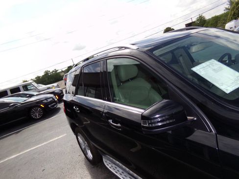 Used 2014 Mercedes-Benz ML 350 4MATIC image 44