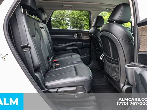 Used 2023 Kia Sorento S w/ Panoramic Sunroof Package AWD/4WD image 21