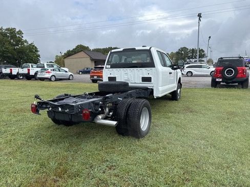 New 2026 Ford F350 XL image 42