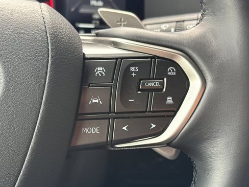 Used 2025 Lexus GX 550 w/ Accessory Package (Z1) AWD/4WD image 28