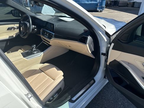 Used 2020 BMW 330i Sedan w/ Driving Assistance Package image 12